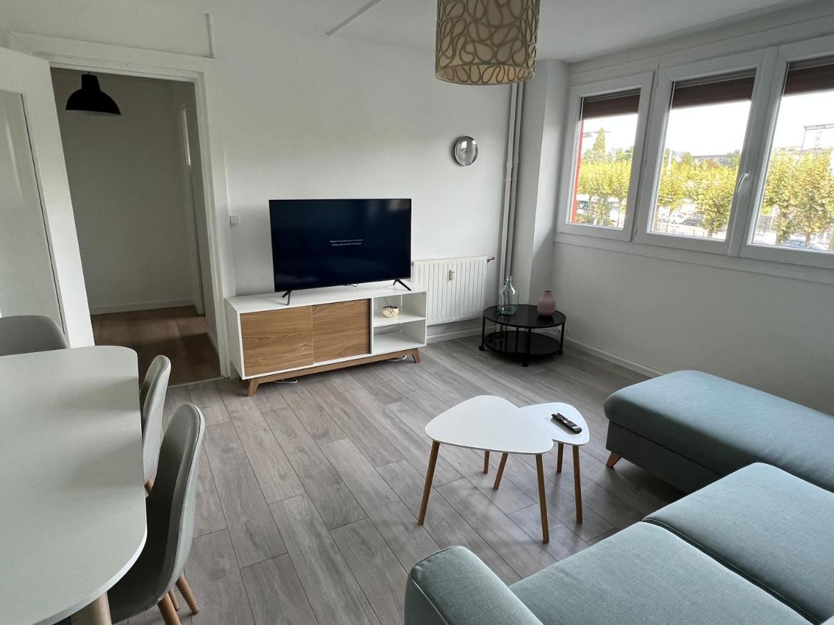 Appt 2 Chambres Proche Gare Fibre Wifi Orléans Buitenkant foto